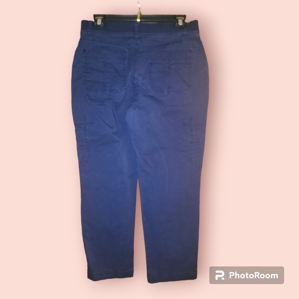 ^ Lee Pants/Slacks - Picture 2 of 4